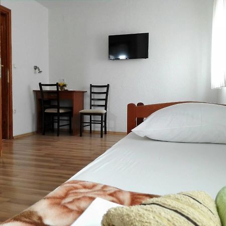 Pansion Crnjac Međugorje Extérieur photo